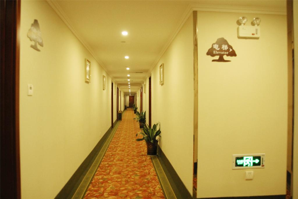 Greentree Inn Yunnan Kunming Chenggong University City Shilin Street Express Hotel Buitenkant foto