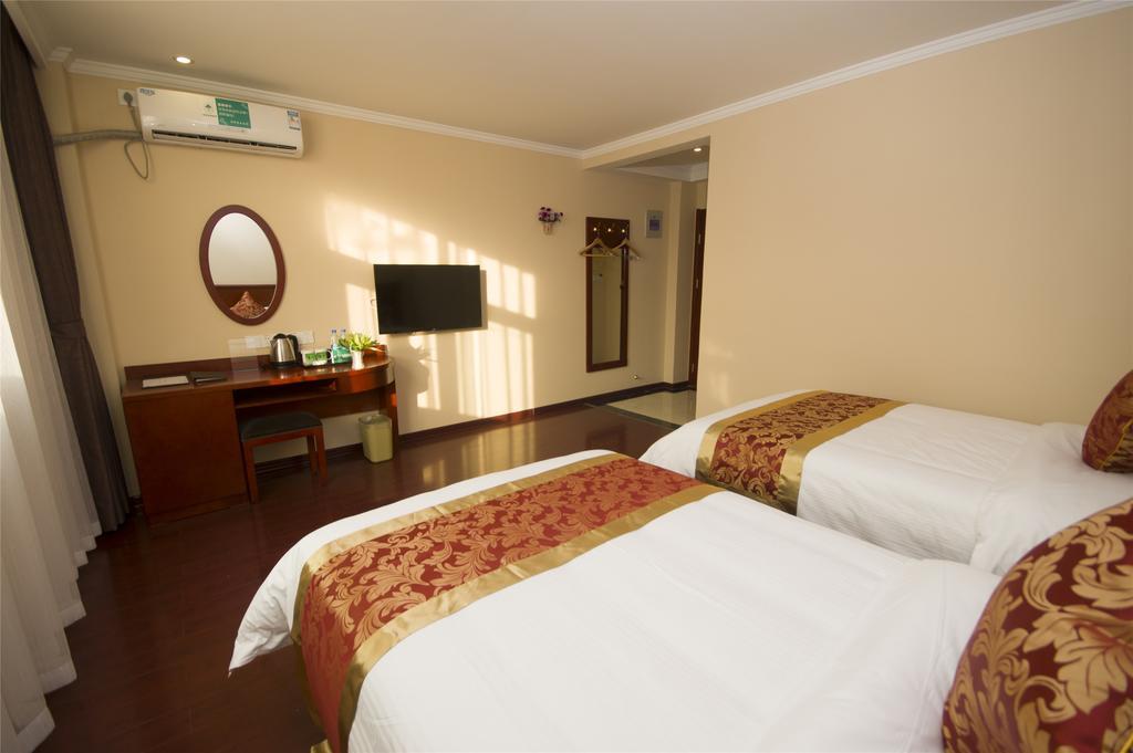 Greentree Inn Yunnan Kunming Chenggong University City Shilin Street Express Hotel Buitenkant foto