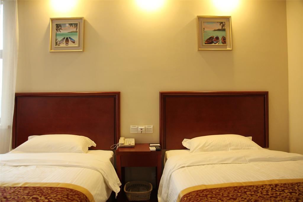 Greentree Inn Yunnan Kunming Chenggong University City Shilin Street Express Hotel Buitenkant foto